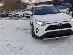 Сүрөт унаа Toyota RAV4