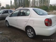 Photo of the vehicle Toyota Platz