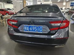 Фото авто Honda Accord