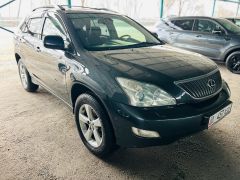 Photo of the vehicle Lexus RX