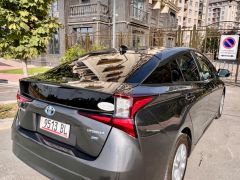 Сүрөт унаа Toyota Prius