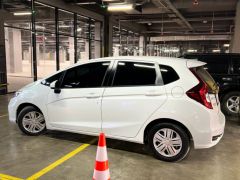 Фото авто Honda Fit