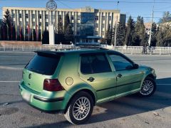 Фото авто Volkswagen Golf