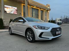 Фото авто Hyundai Elantra