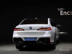 Сүрөт унаа BMW i7