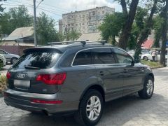 Сүрөт унаа Audi Q7