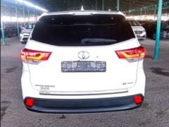 Сүрөт унаа Toyota Highlander