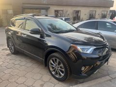 Сүрөт унаа Toyota RAV4