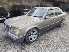 Фото авто Mercedes-Benz W124