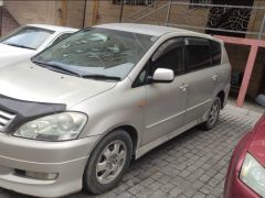 Сүрөт унаа Toyota Ipsum