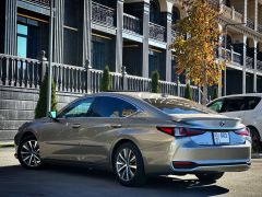 Сүрөт унаа Lexus ES