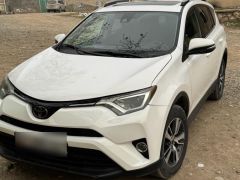 Photo of the vehicle Toyota RAV4