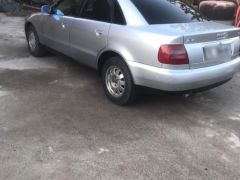 Сүрөт унаа Audi A4