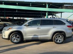 Сүрөт унаа Toyota Highlander