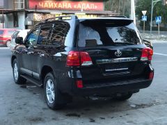 Photo of the vehicle Toyota Land Cruiser