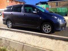 Фото авто Toyota Wish