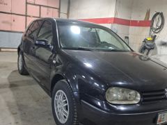 Фото авто Volkswagen Golf