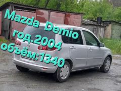 Сүрөт унаа Mazda Demio