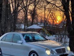 Фото авто Mercedes-Benz E-Класс