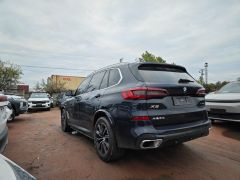 Photo of the vehicle BMW X5 M