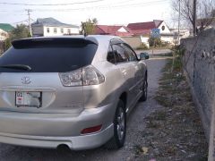 Сүрөт унаа Toyota Harrier