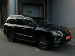 Photo of the vehicle Lexus LX