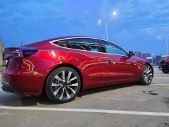 Сүрөт унаа Tesla Model 3