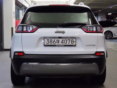 Фото авто Jeep Cherokee