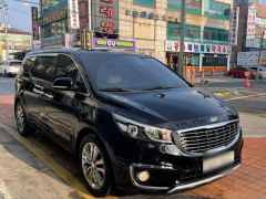 Фото авто Kia Carnival