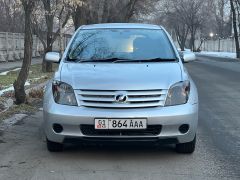 Сүрөт унаа Toyota Ist