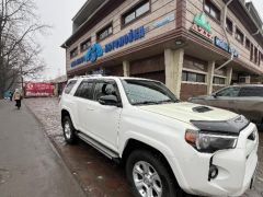 Photo of the vehicle Toyota 4Runner