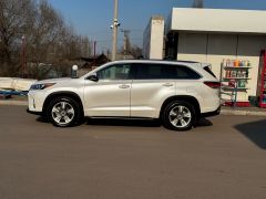 Сүрөт унаа Toyota Highlander