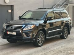 Photo of the vehicle Lexus LX