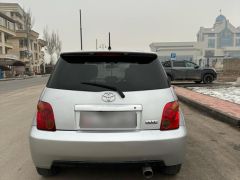 Сүрөт унаа Toyota Ist