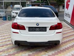 Photo of the vehicle BMW 5 Series