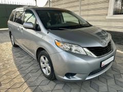 Сүрөт унаа Toyota Sienna