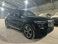 Фото авто BMW X7