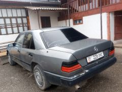 Фото авто Mercedes-Benz W124