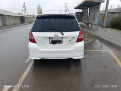 Photo of the vehicle Honda Fit