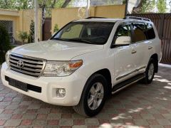 Сүрөт унаа Toyota Land Cruiser