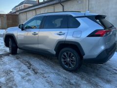 Сүрөт унаа Toyota RAV4