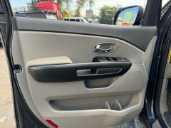 Фото авто Kia Carnival