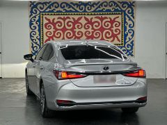 Фото авто Lexus ES