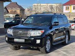 Photo of the vehicle Toyota Land Cruiser