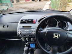 Photo of the vehicle Honda Fit