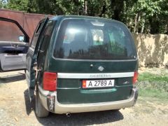 Сүрөт унаа Nissan Serena