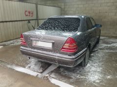 Сүрөт унаа Mercedes-Benz C-Класс