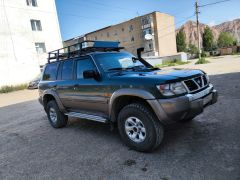 Сүрөт унаа Nissan Patrol