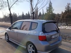 Фото авто Honda Fit