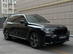 Фото авто BMW X7